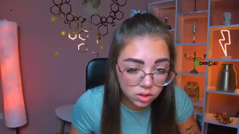 Snapshot of sabina_wul chatting on 08.05.26 Sabina online show from 08.05.26