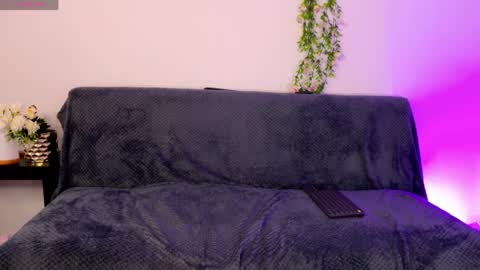 Snapshot of sabriinaa_fox chatting on 05.22.26 sabriinaa fox online show from 05.22.26