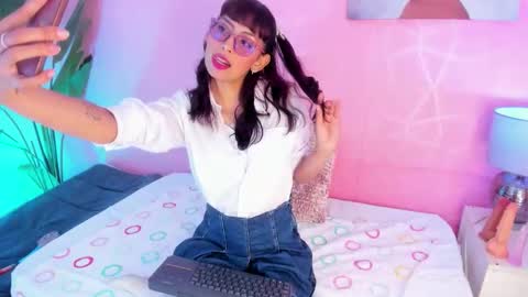 Snapshot of sabrina__smith chatting on 01.15.26 sabrina online show from 01.15.26