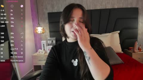 Sabrina Maria online show from 01.30.25