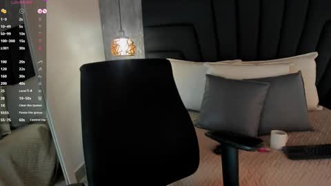 Sabrina Maria online show from 02.17.25