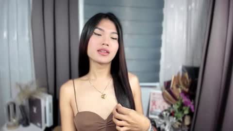 Nadine online show from 11.18.25