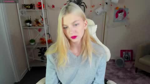 sabrina_moun online show from 10.24.25