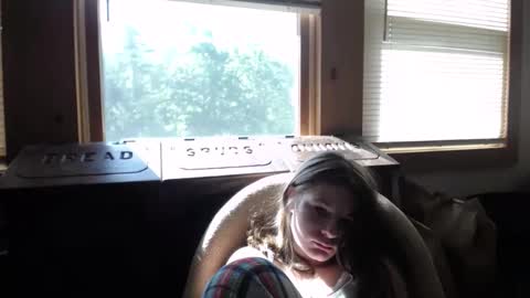 Sabrina online show from 09.16.25