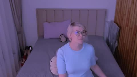 Sabrina MacMarren online show from 03.27.26