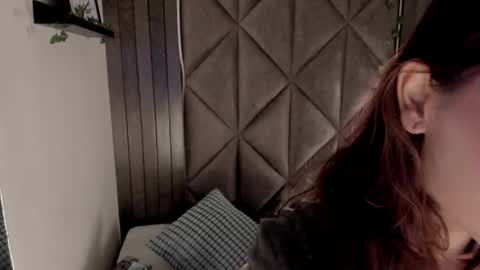 S A B R I N A  online show from 11.17.25