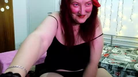 Snapshot of sabrinaxlovess chatting on 05.15.26 SabrinaXlovess online show from 05.15.26