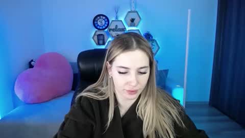 Sabrina Violet online show from 01.19.26