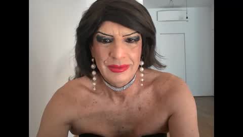 Sabrina online show from 04.02.26