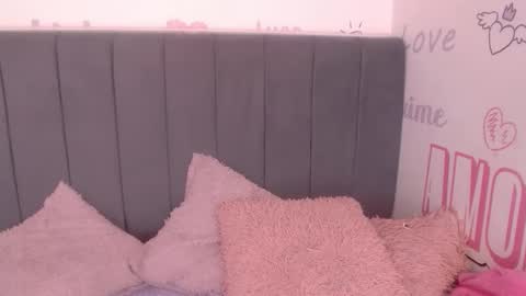 Snapshot of sachabratzx chatting on 02.04.26 Sacha online show from 02.04.26