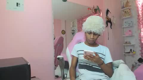 Snapshot of sack_wink chatting on 09.22.25 sack_wink online show from 09.22.25