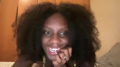 Snapshot of sade991803 chatting on 05.11.26 Onika online show from 05.11.26