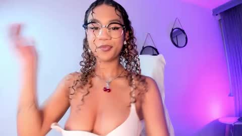 Sophie online show from 02.25.25