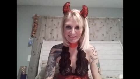 Snapshot of sadiebrooks chatting on 02.21.26 Sadiebrooks online show from 02.21.26