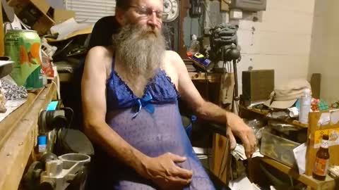 Snapshot of safety_fist chatting on 10.15.25 safety_fist online show from 10.15.25