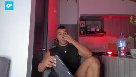 Snapshot of sag_1998 chatting on 02.02.25 Sag online show from 02.02.25