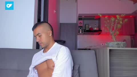 Snapshot of sag_1998 chatting on 02.28.25 Sag online show from 02.28.25