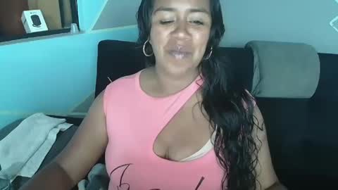 Snapshot of saggil_0385 chatting on 04.29.26 saggil_0385 online show from 04.29.26