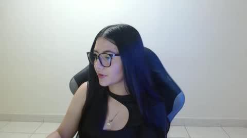 Sahaliefox  online show from 04.08.26