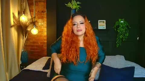 Snapshot of sahra_tayl0r_ chatting on 06.04.26 SARA online show from 06.04.26