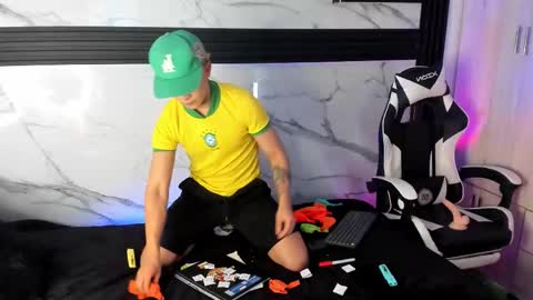 Juan online show from 11.12.25