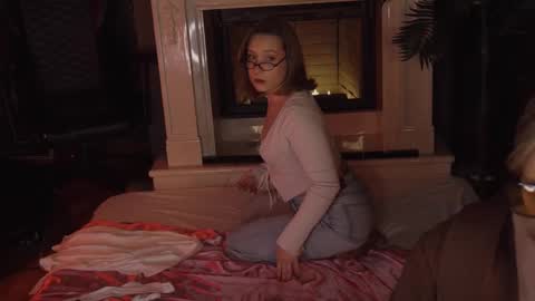 Snapshot of saint__vicious chatting on 02.27.25 saint__vicious online show from 02.27.25