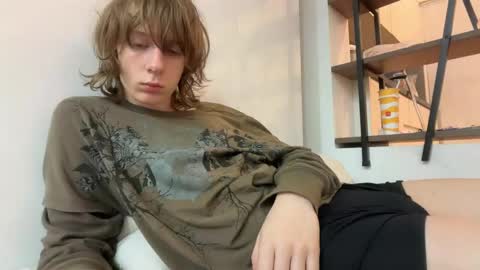 Snapshot of saintfawn chatting on 04.21.26 saintfawn online show from 04.21.26