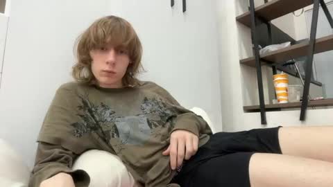 Snapshot of saintfawn chatting on 04.21.26 saintfawn online show from 04.21.26