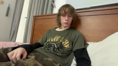 Snapshot of saintfawn chatting on 04.24.26 saintfawn online show from 04.24.26
