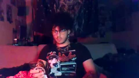 Snapshot of saintscurse chatting on 03.04.25 Saintscurse online show from 03.04.25