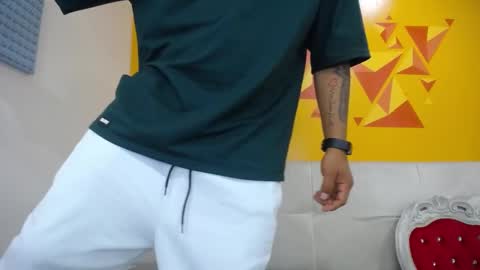 Saipadpuer30 online show from 01.31.25