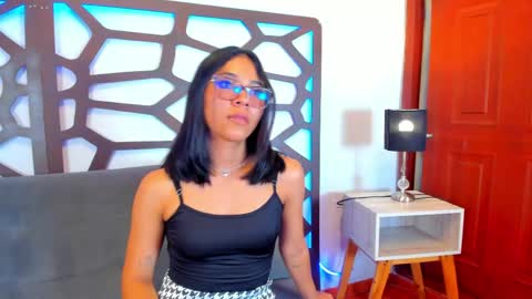 Saira online show from 04.17.26