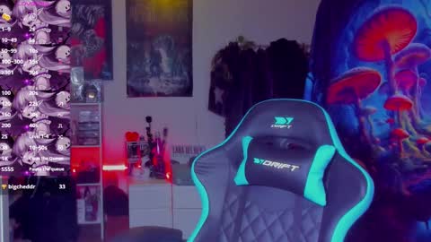    online show from 03.10.25