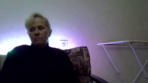 sakura_blonde online show from 12.17.24