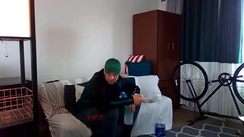 Snapshot of salis1981 chatting on 02.17.25 salis1981 online show from 02.17.25