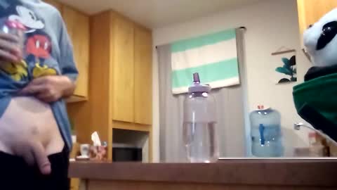 Snapshot of salis1981 chatting on 09.17.25 salis1981 online show from 09.17.25