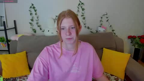 Snapshot of sally_ange1 chatting on 05.05.26 Sally online show from 05.05.26