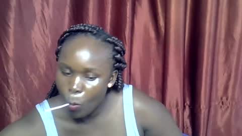 Snapshot of sally_bee1 chatting on 07.08.26 sally_bee1 online show from 07.08.26