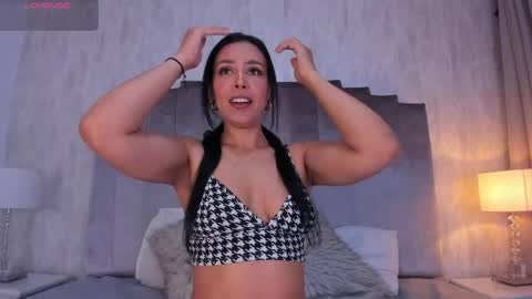 Snapshot of salma_lutz chatting on 05.19.26 Marcela online show from 05.19.26