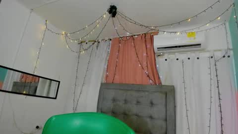 salome online show from 12.17.25