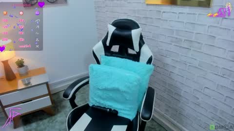 Snapshot of salome_rojas_ chatting on 05.20.26 Salome online show from 05.20.26