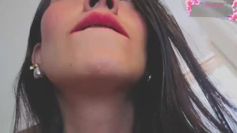 Snapshot of salome_stockman_s chatting on 04.17.26 Salome online show from 04.17.26