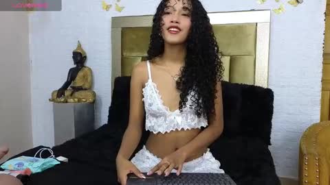 Snapshot of salome_williamss chatting on 01.08.25 Salome online show from 01.08.25