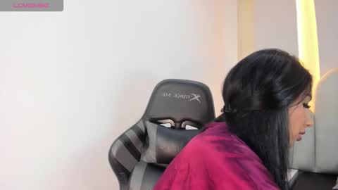   online show from 12.17.25