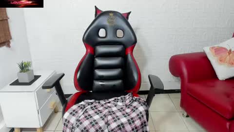 Salomee diazz online show from 02.18.25