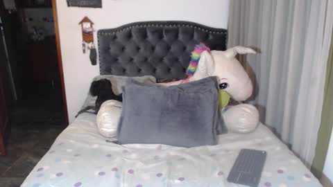 yenny online show from 03.17.26