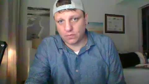 Snapshot of salsbud2022 chatting on 01.18.25 salsbud2022 online show from 01.18.25