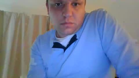 Snapshot of salsbud2022 chatting on 02.19.25 salsbud2022 online show from 02.19.25