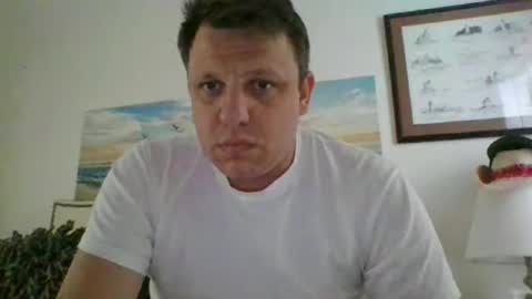 Snapshot of salsbud2022 chatting on 02.19.25 salsbud2022 online show from 02.19.25