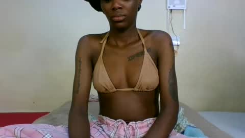 Snapshot of saltysugar20 chatting on 06.15.26 Sugarbabe online show from 06.15.26